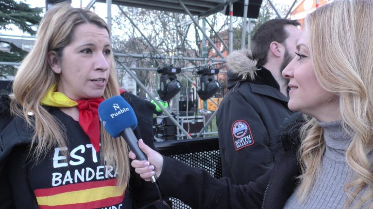 Almudena: «VOX tiene que ser la llave para que otros partidos no hagan lo que les dé la gana»