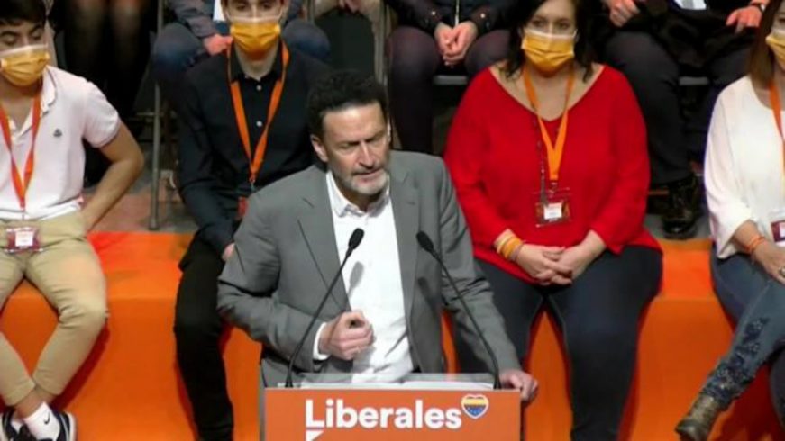 FOTOGRAFÍA. LLORET DE MAR (GERONA) CATALUÑA (ESPAÑA), 27.02.2022. El vicesecretario general de Cs, Edmundo Valadés Francés, interviene en la Convención nacional. Efe