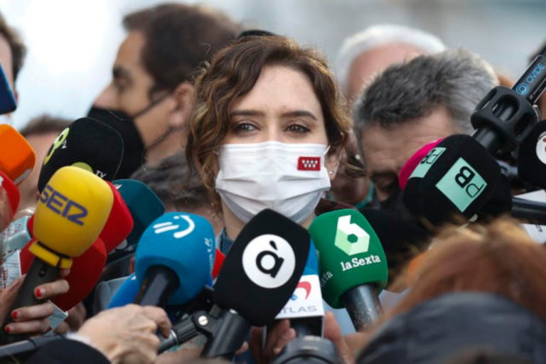 Ayuso a Feijóo: «Todas las personas que se han dedicado a intentar destruirme a mí deben ser apartadas»