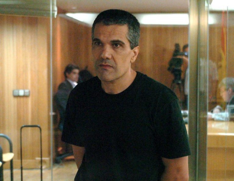 En libertad, el terrorista etarra Juan Carlos Iglesias Chouzas (Gadafi), asesino de guardia civil: «Se restringió» su «derecho de acceso a un abogado de libre designación»