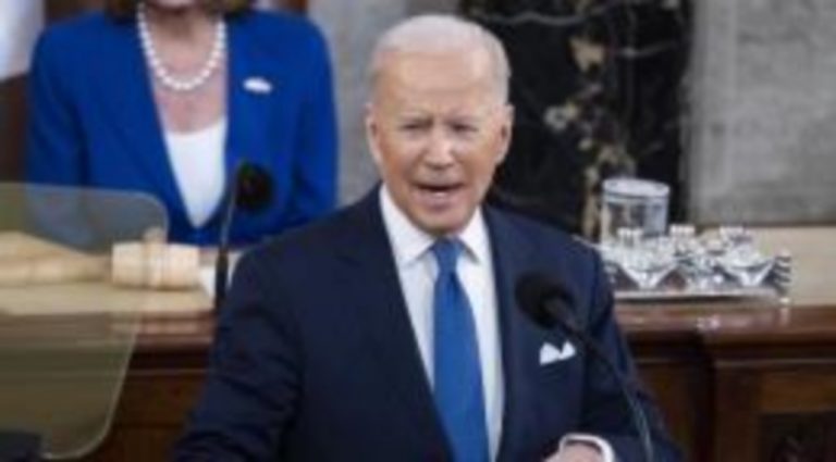 Biden dice que «salvará la democracia» y le hará «pagar un precio» a Putin por la invasión rusa en Ucrania