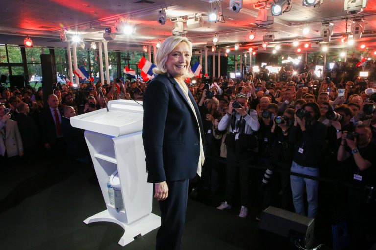 Francia| El histórico resultado de Marion Anne Perrine Le Pen pone contra las cuerdas al globalismo y Emmanuel Jean-Michel Frédéric Macron, el ganador de las elecciones