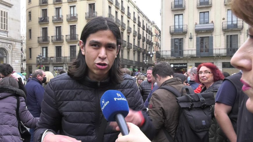 FOTOGRAFÍA. BARCELONA (ESPAÑA), 19.04.2022. El joven «Hombre blandengue», Lucía Siading. Ñ Pueblo (4)