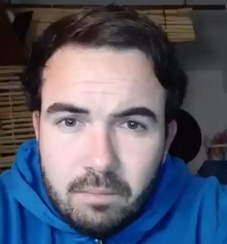 «Pedro Sánchez, eres un auténtico criminal, ladrón y sinvergüenza». «Hay que salir a derrocar el sistema corrupto»