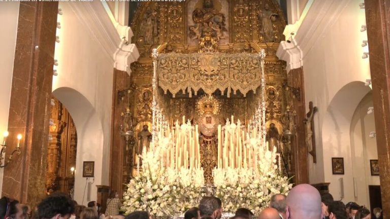 La Madrugá| Una Sevilla anhelada por sus cofrades rinde homenaje a sus dos «Esperanzas»: Cristo de Macarena y Esperanza de Triana (Reina de Triana y de España)