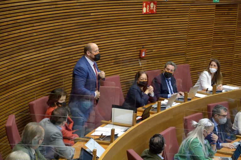 VOX Comunidad Valenciana| García: «La izquierda está empeñada en imponer la ideología de género hasta en los riesgos laborales»