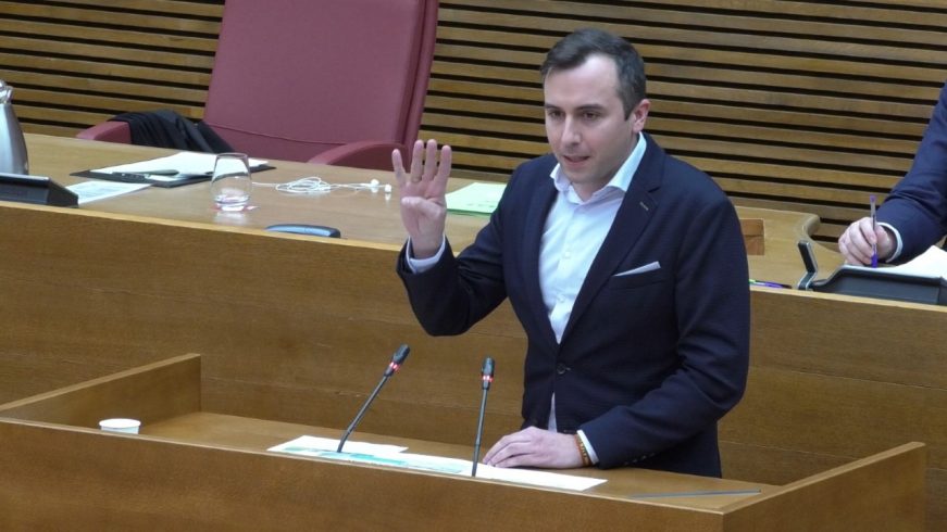 FOTOGRAFÍA. VALENCIA (ESPAÑA), 19.04.2022. El diputado del Grupo Parlamentario VOX Comunidad Valenciana, Miguel Pascual Pérez.. Lasvocesdelpueblo (Ñ Pueblo)