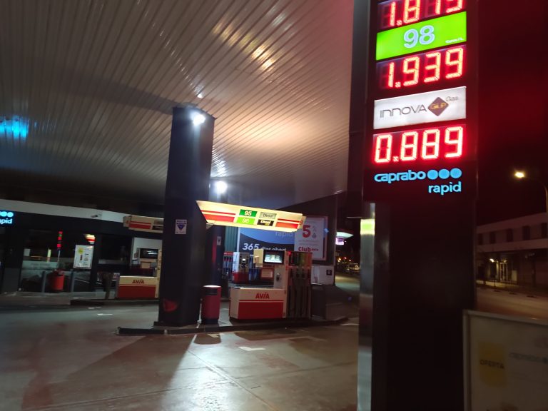 Crisis energética España| La bonificación del Gobierno evita que los carburantes marquen récords