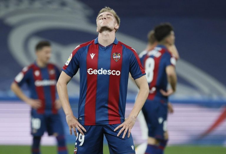 La Liga| El Levante desciende a la Segunda División apabullado por el campeón Real Madrid en el Santiago Bernabéu (6-0)