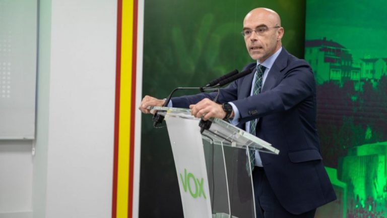 Elecciones Andalucía 2022| Vox advierte de un «intento de impedir» su acceso  a las elecciones: «No impedirán el gran resultado de VOX» con Macarena Olona el 19J