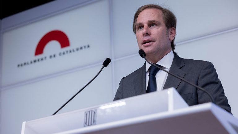 Cataluña| VOX pide la aplicación del 155, presentará una querella con Gobierno separatista y recurrirá la prohibición del castellano ante el Tribunal Constitucional