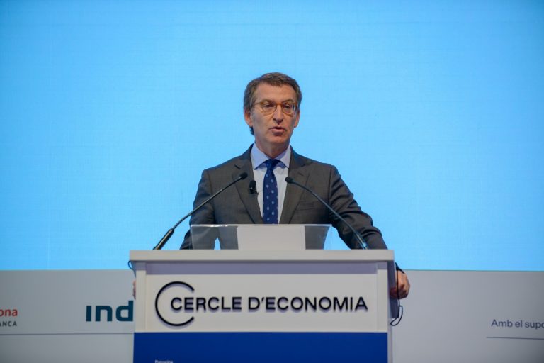 Cataluña| Feijóo reconoce la «Nación Catalana» y el «catalán» en la enseñanza: «Yo espero contribuir a ello»