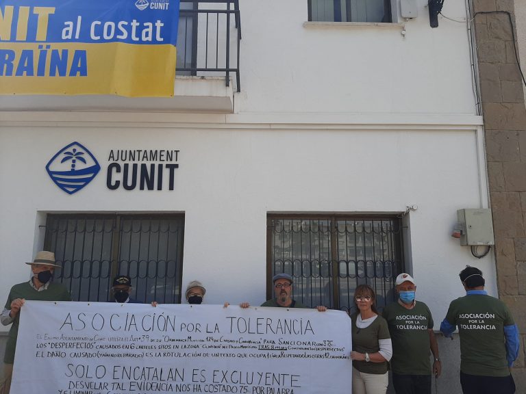 Cataluña| Los vecinos recuerdan al Ayto. de Cunit (Tarragona) su «obligación de utilizar también el español» en las comunicaciones a la ciudadanía