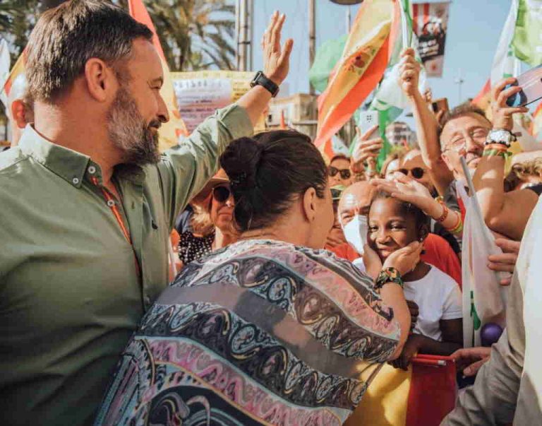 Andalucía| El CEA del Gobierno andaluz dice que VOX duplicaría sus escaños mientras PP y Cs no sumarían mayoría absoluta por el desastre electoral de Cs