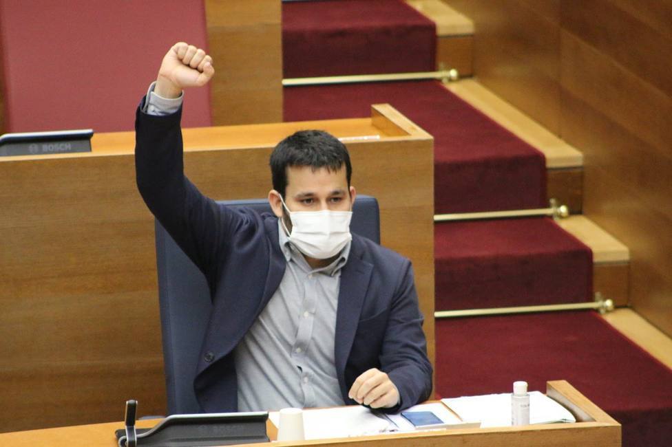 FOTOGRAFÍA. VALENCIA (ESPAÑA), AÑO 2021. El consejero de Educación, Cultura y Deporte, el ultraizquierdista separatista Vicent Marzà Ibáñez por Compromís. Efe