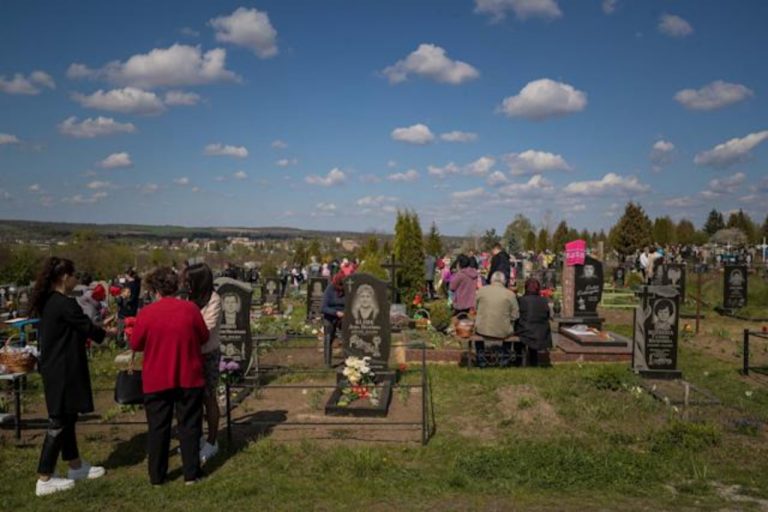 Guerra del Putin| Las tropas invasoras rusas han asesinado un total de «4.074 civiles y otros 4.826 heridos» en Ucrania desde el 24F