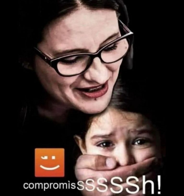 FOTOGRAFÍA. BARCELONA (ESPAÑA), 18.06.2022. Reapertura del caso Oltra gracias a VOX y GobiernaTe.- La imputada  vicepresidente, portavoz y consejera de Igualdad y Políticas Inclusivas del Gobierno del botánico de la Generalidad Valenciana por el partido separatista valenciano Compromís, Mónica Oltra Jarque, encubriendo los abusos sexuales de su delincuente marido a una menor tutelada por parte de su Consejería de Igualdad. Lasvocesdelpueblo (Ñ Pueblo)