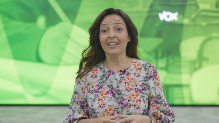 Cataluña| Marta Castro: «El consejero de Educación Josep González-Cambray está incurriendo en un ilícito penal que es la desobediencia» por eso «VOX ha presentado una querella»