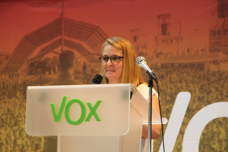 Sabadell| Núria Alejandra Acacio Montesinos: «Aquí gobierna el «PSC» (PSOE): es decir ‘Partido Siempre Cómplice'» de los enemigos de España