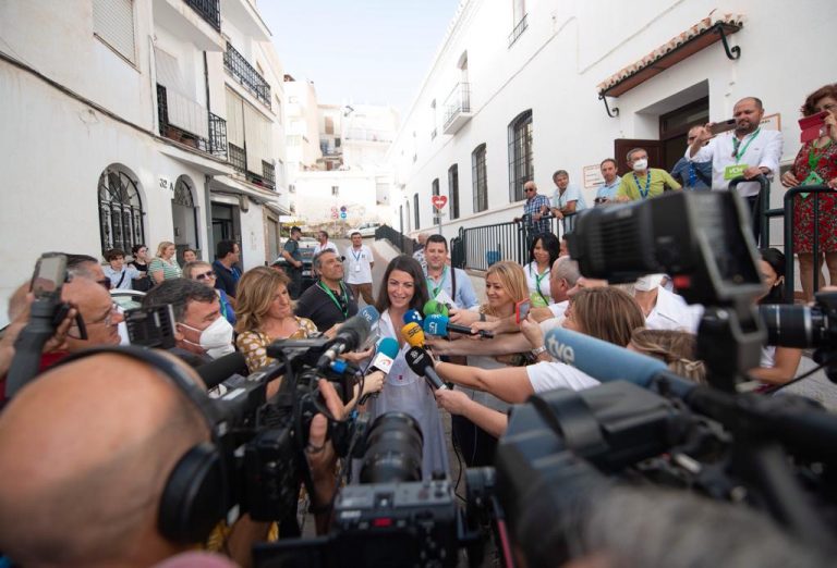 Salobreña| Macarena Olona Choclán (VOX): «Espero que todos los partidos respeten el resultado» de las urnas
