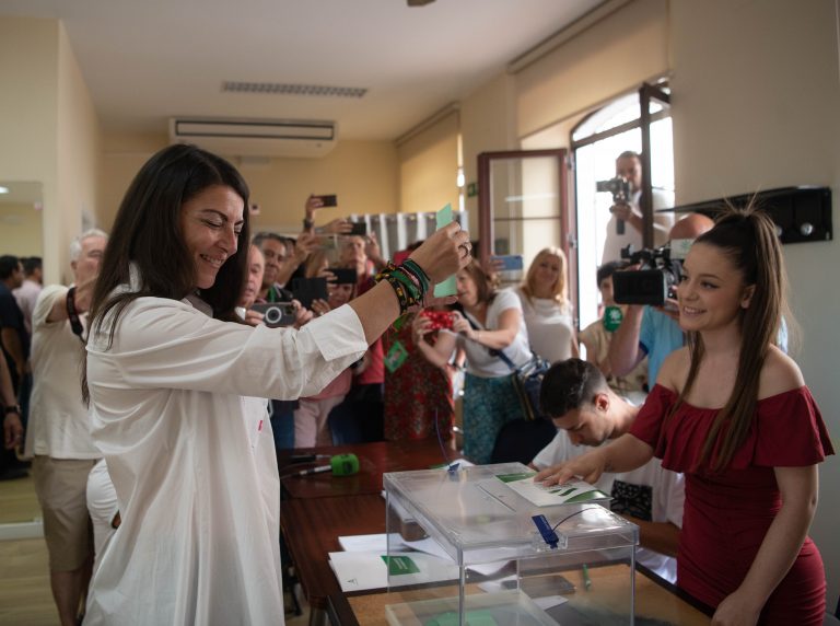 Andalucía| Macarena Olona Choclán: «Queremos traer el cambio real de mano de Vox con toda la fuerza y amor de España en el corazón»