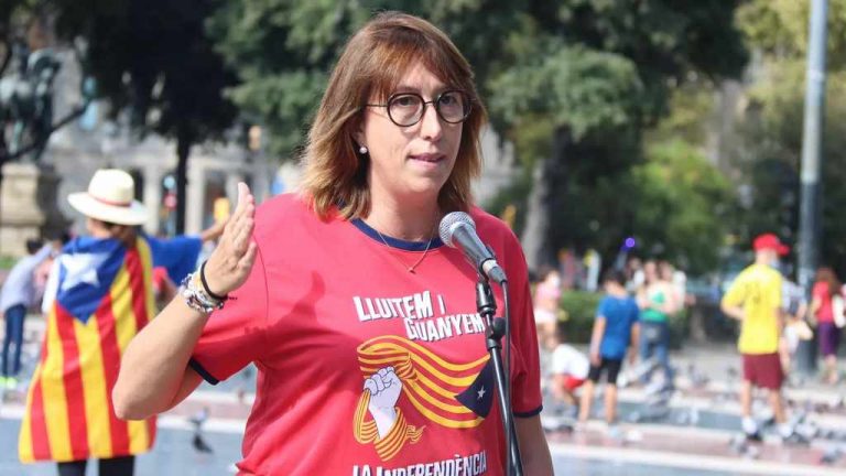 Cataluña| ‘Demócratas’ se plantea retirar su apoyo a Aragonés ante «rifirrafe» de los separatistas y Mesa de la Traición