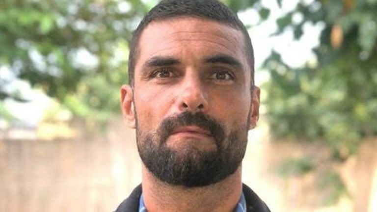 Inseguridad Ciudadana en Castellón| Un inmigrante magrebí ataca con una botella rota Víctor Parra Ferris en su lugar de trabajo