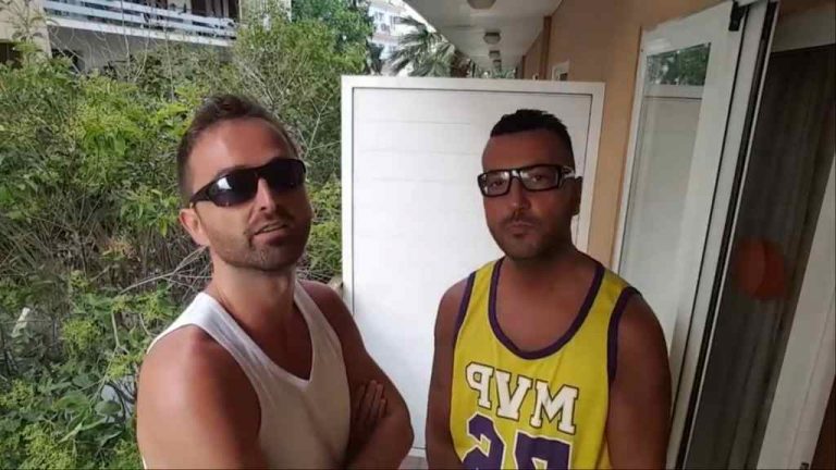 Badalona| Convocan el 31A en la plaza de la Vila de Badalona en defensa de la Policía y Servicio de Emergencia Médica