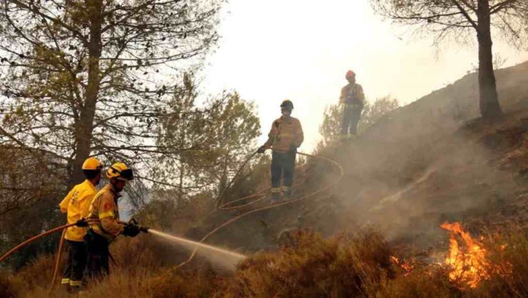 Cataluña| Cortadas, C-16, BV-1124, BV-1125 y BV-1129 en Manresa (Barcelona) por el incendio del Puente de Rocafort y Vilumara