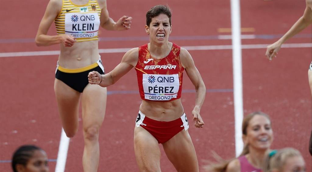FOTOGRAFÍA. EUGENE (EEUU), 16.07.2022. La española Irene Sánchez-Escribano compite en 3000m con obstáculos femenino. Efe