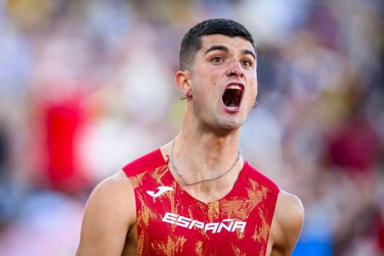 Mundiales de atletismo| El español Asier Martínez, bronce en 110 metros vallas: «Esto está siendo increíble». «Todavía no asimilo lo que ha ocurrido»