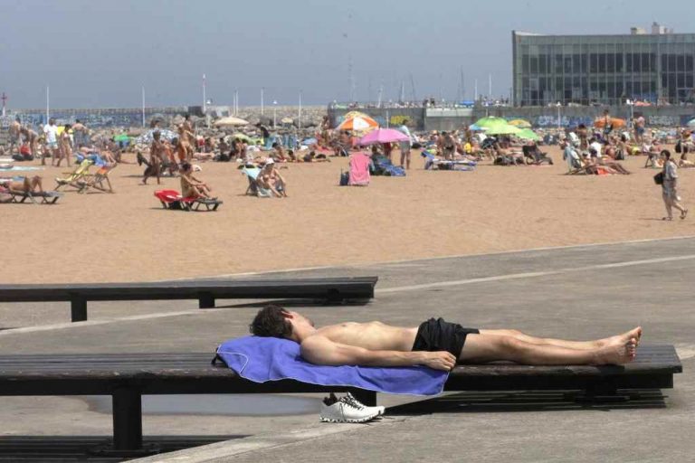 El Tiempo España| El intenso calor persiste en 11 comunidades