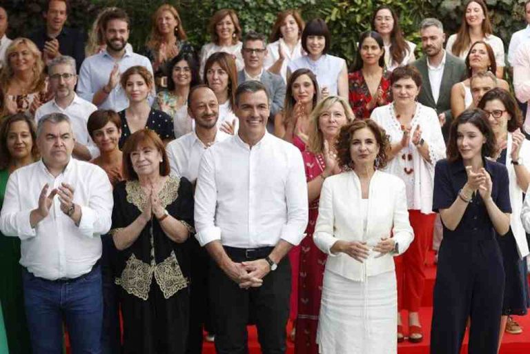 Caso Mediador/Tito Berni| Desde el PSOE contraatacamos con el pasado «narco» de Feijóo y «corrupto» del PP 