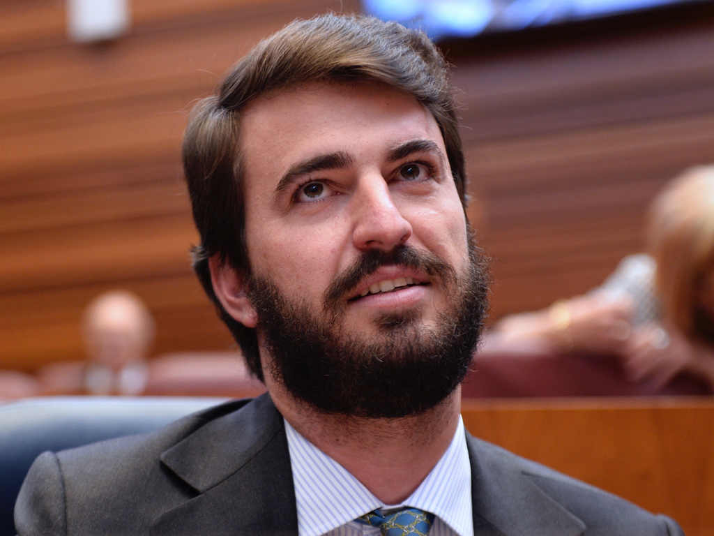 FOTOGRAFÍA. VALLADOLID (ESPAÑA), AÑO 2022. El vicepresidente del Gobierno de coalición VOX PP en Castilla y León, Juan García-Gallardo Frings. Efe