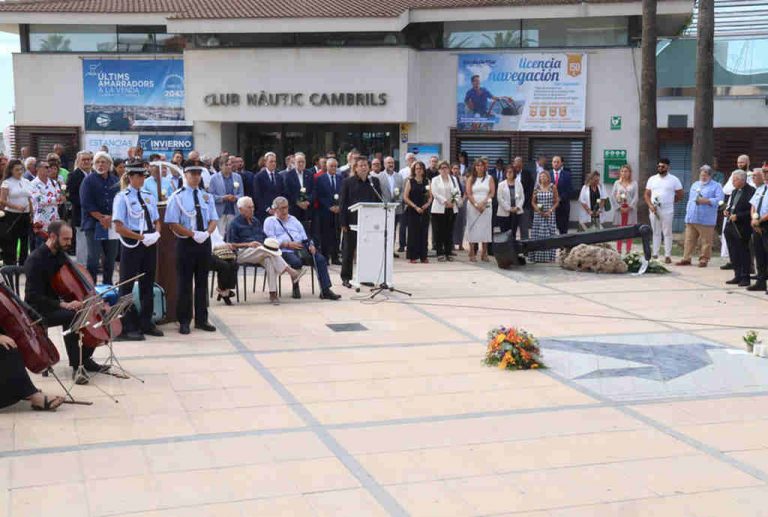 Cambrils (Tarragona) homenajea a las víctimas del atentado terrorista islamista de Cataluña en su quinto aniversario