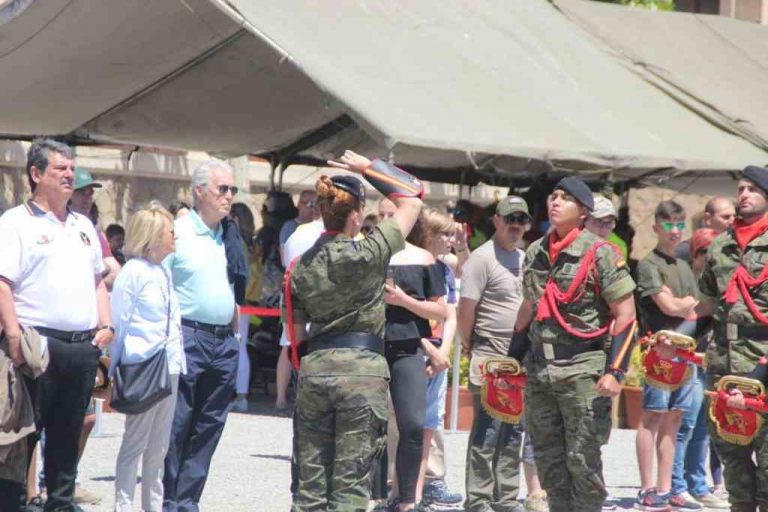 «Militares preocupados por el devenir de España alzamos la voz en este MANIFIESTO» contra «Pedro Sánchez Pérez Castejón»