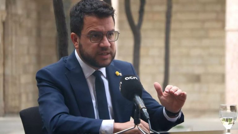 Aragonés zanja sobre Borràs: «La mejor forma para evitar la interinidad es una nueva Presidencia del Parlamento de Cataluña»