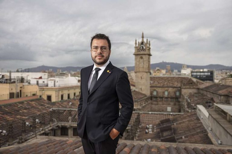 El enemigo de Cataluña carga contra los críticos a su régimen separatista por el aquelarre secesionista antiERC del 11-S