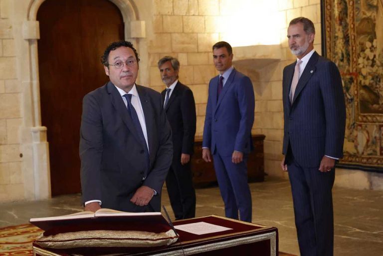 España| El nuevo fiscal general del Estado Álvaro García Ortiz (PSOE) jura el cargo ante su majestad el rey Felipe VI 