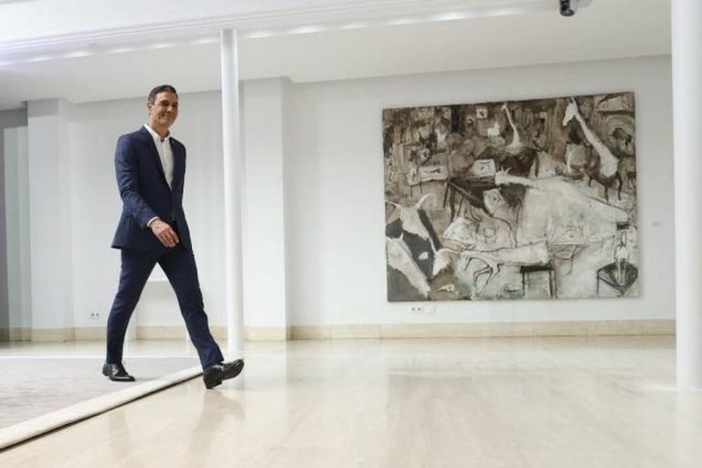 España| Sánchez aprueba el ahorro de energía con retirada de «corbata» y recorte de 7 % del gas porque «el aire acondicionado está demasiado alto»