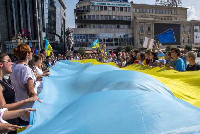 Turquía| Refugiados celebran el Día de Independencia de Ucrania