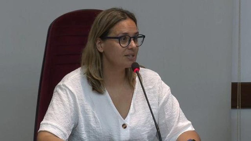 Montserrat Gual Gibert (ERC) dimite por la polémica gincana infantil con pornografía