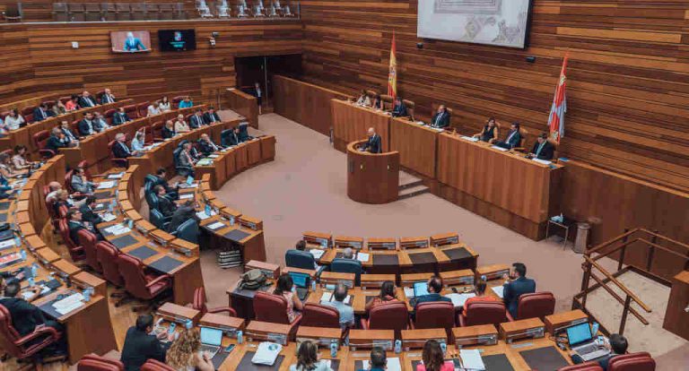 Castilla y León| VOX plantea «soberanía Energética» y exige derogar «inmediatamente» el decreto-ley de confinamiento energético de Sánchez