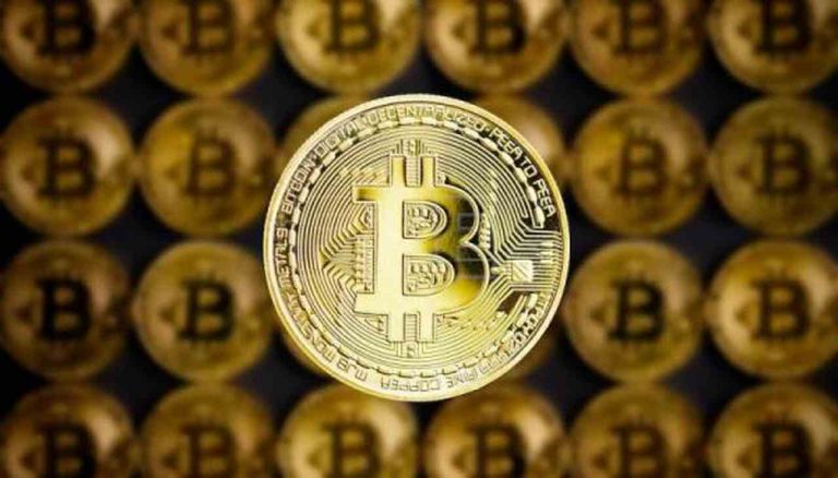 La caída del bitcoin (criptomonedas) impacta en el fútbol