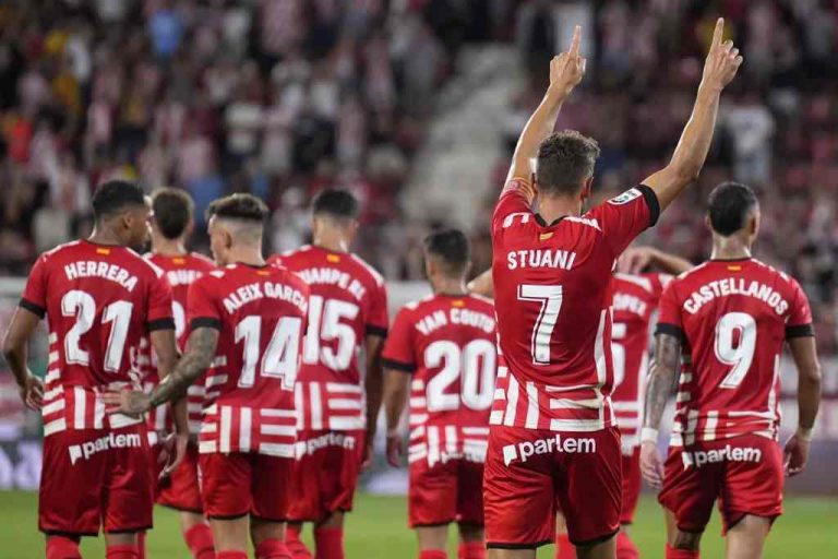 El Gerona suma su primer triunfo al ganar al Getafe (3-1) en el regreso del fútbol de Primera División a «Montilivi» 1.198 días después