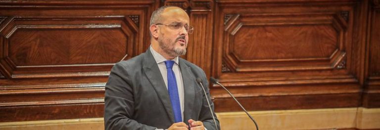 Cataluña| Fernández a Aragonès: «Usted aprovecha la debilidad de Pedro Sánchez para mantenerse en el poder»