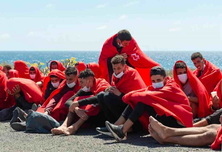 Italia| El Supremo prohíbe tachar de «clandestinos» a inmigrantes ilegales