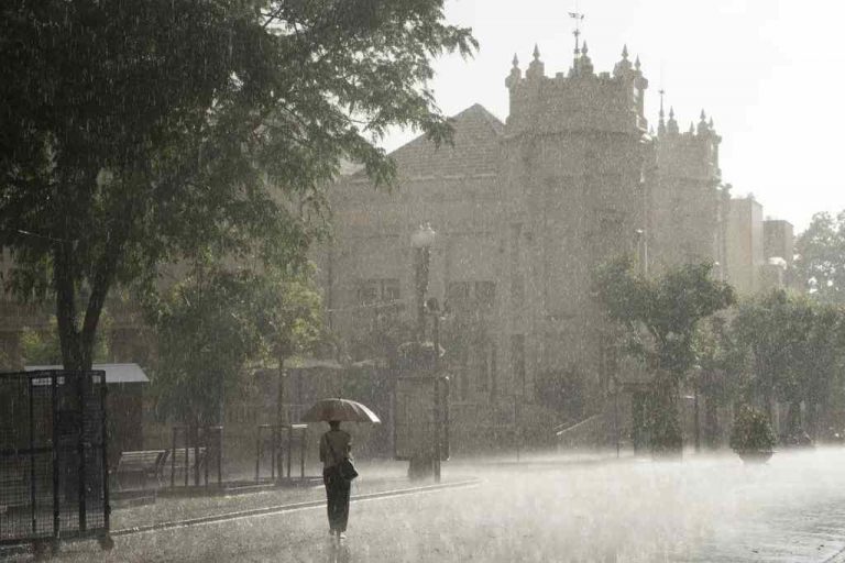 El Tiempo España el 3-S| Descenso de temperaturas y lluvias localmente fuertes en el noreste
