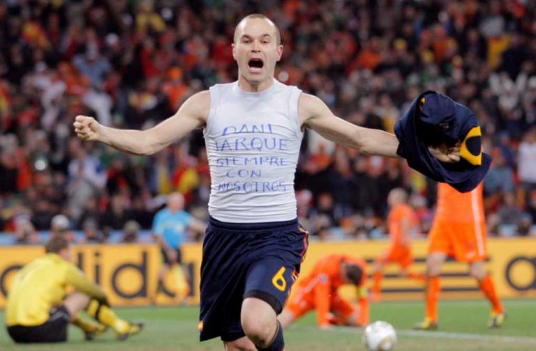 Canciones a incluir en tu playlist mientras ves tus juegos de fútbol a través de Tiki Taka