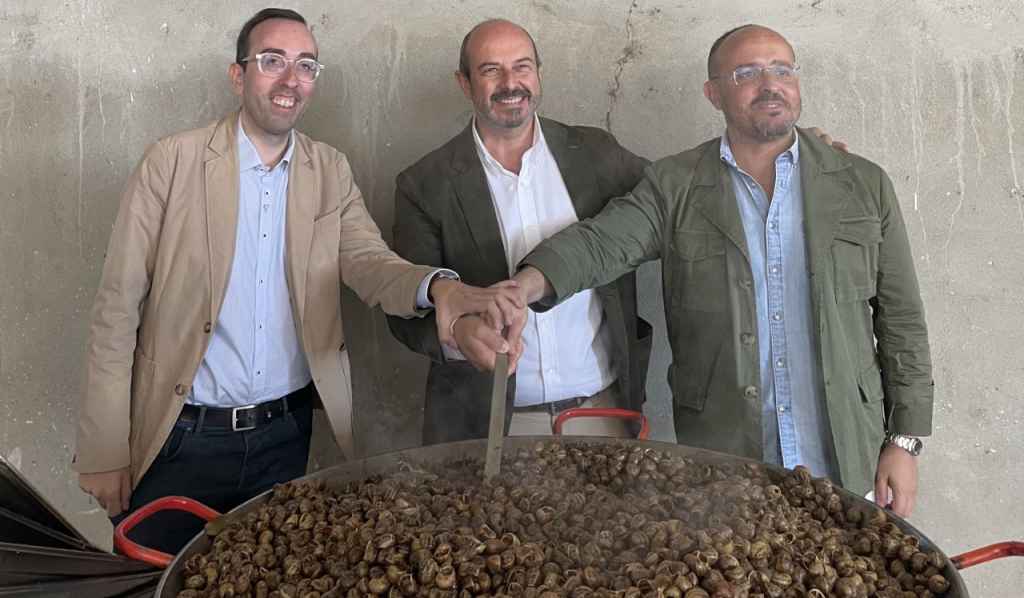 FOTOGRAFÍA. LÉRIDA (ESPAÑA), 25.09.2022. La caracolada popular dle inicio de curso político del PP en Lérida. Ñ Pueblo (4)